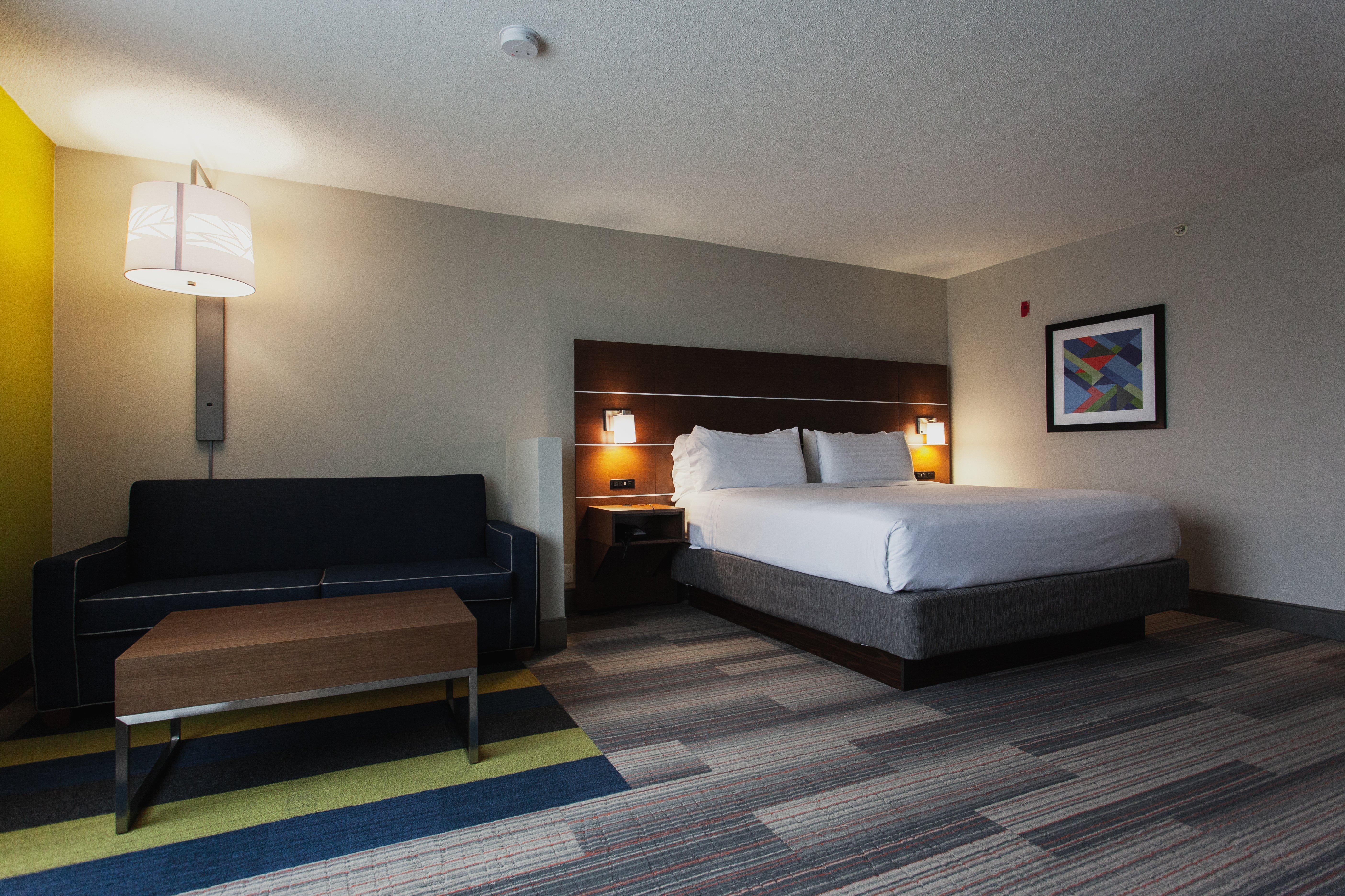 Holiday Inn Express & Suites Atlanta Perimeter Mall Hotel By Ihg Sandy Springs Zewnętrze zdjęcie
