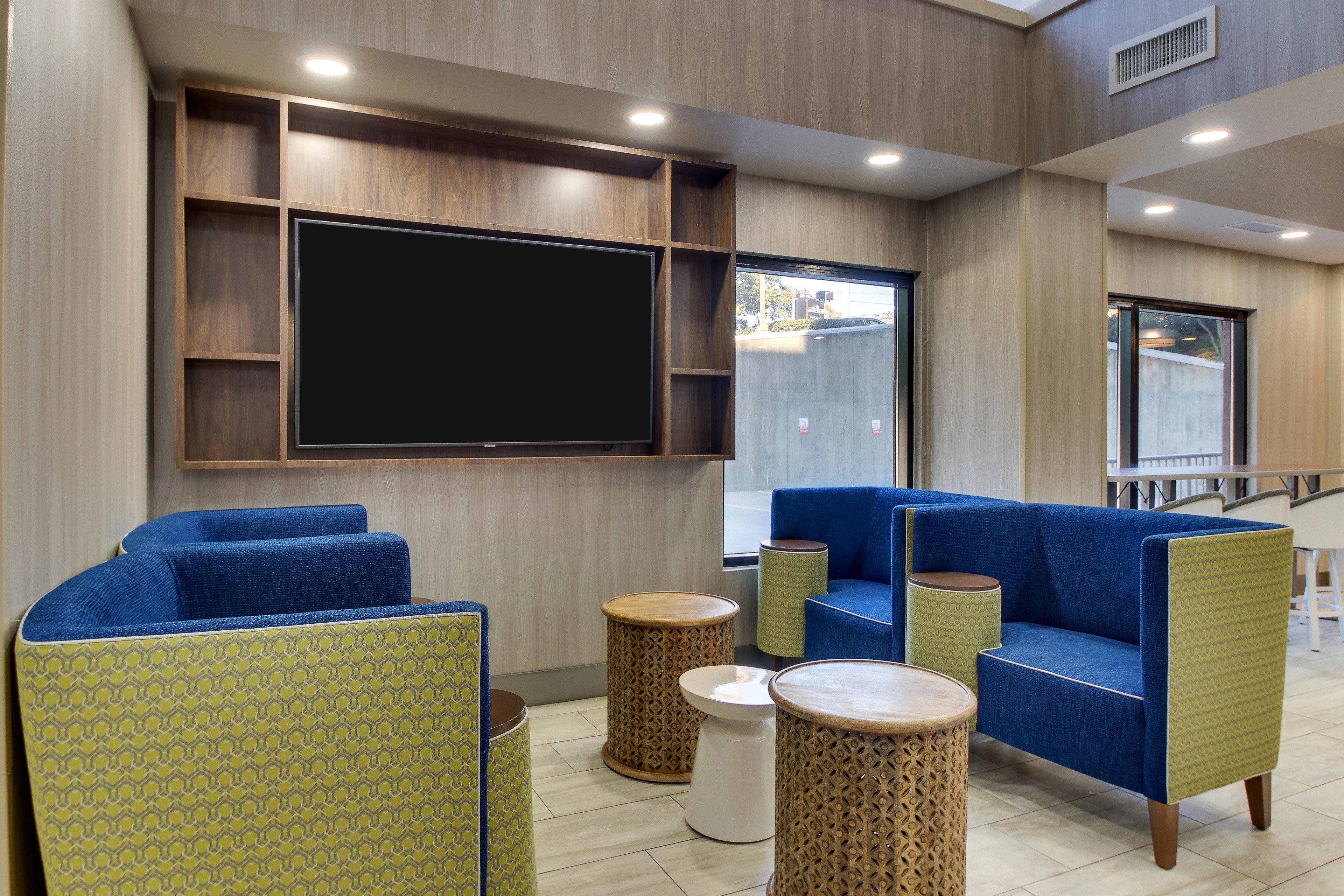 Holiday Inn Express & Suites Atlanta Perimeter Mall Hotel By Ihg Sandy Springs Zewnętrze zdjęcie
