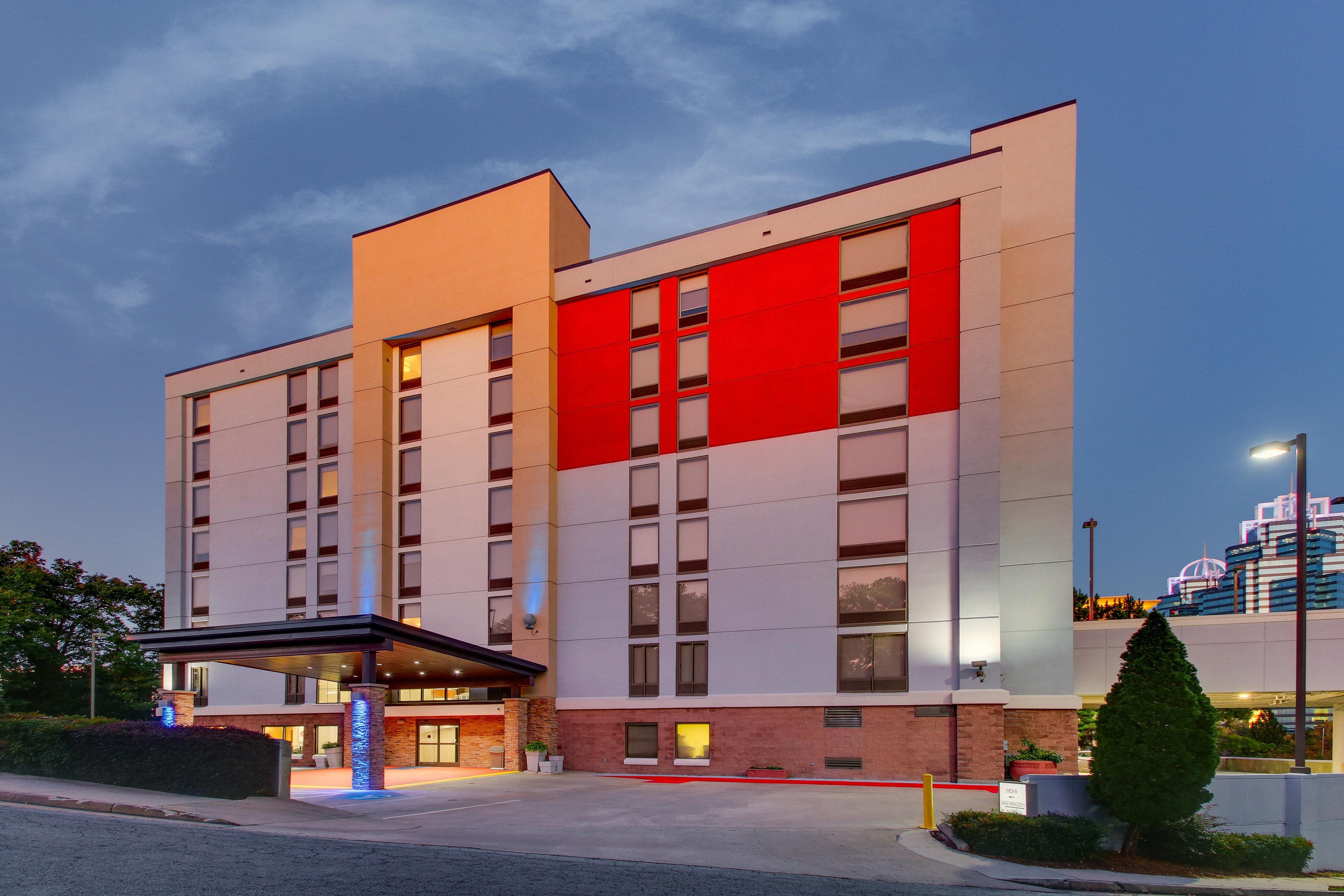 Holiday Inn Express & Suites Atlanta Perimeter Mall Hotel By Ihg Sandy Springs Zewnętrze zdjęcie
