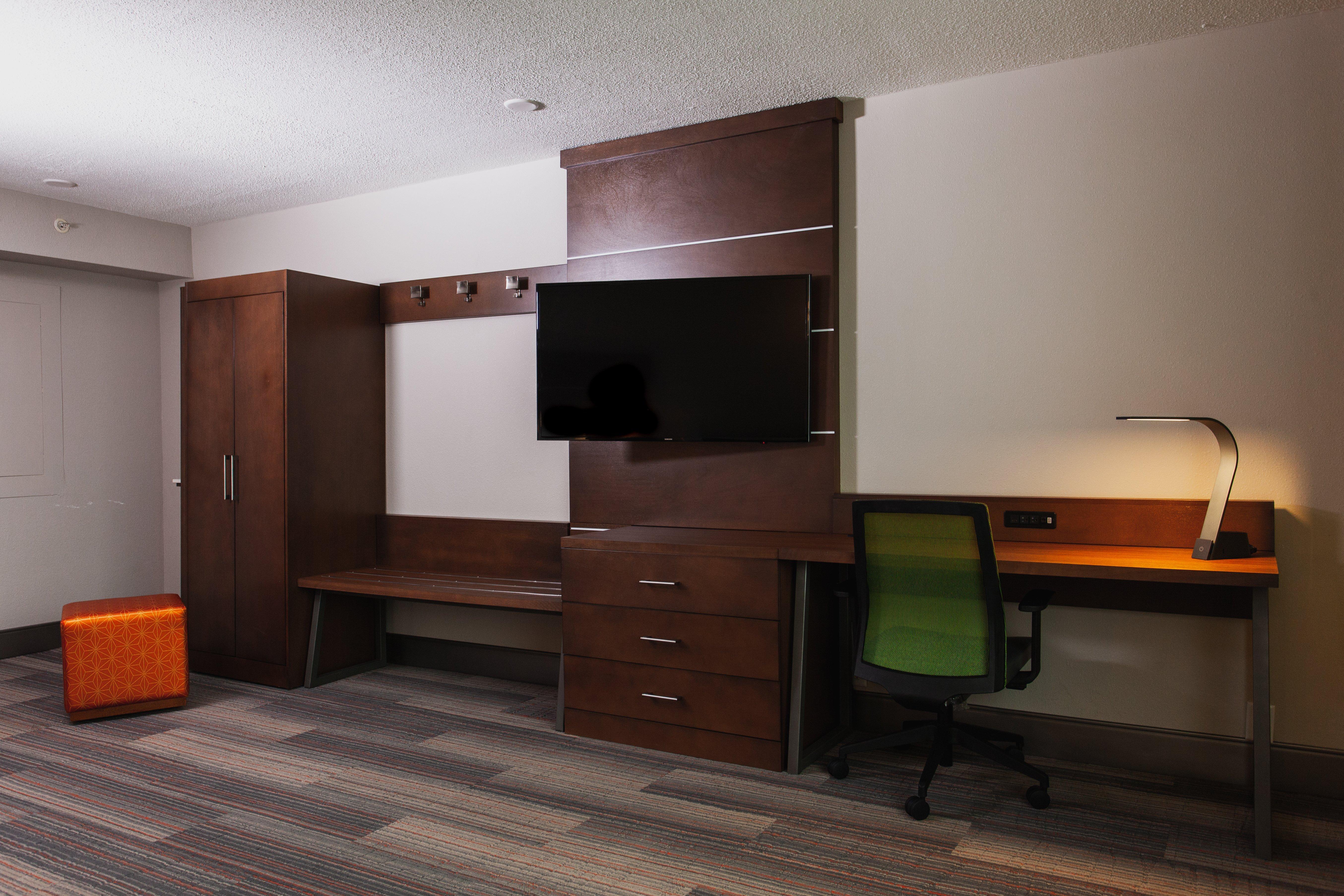 Holiday Inn Express & Suites Atlanta Perimeter Mall Hotel By Ihg Sandy Springs Zewnętrze zdjęcie