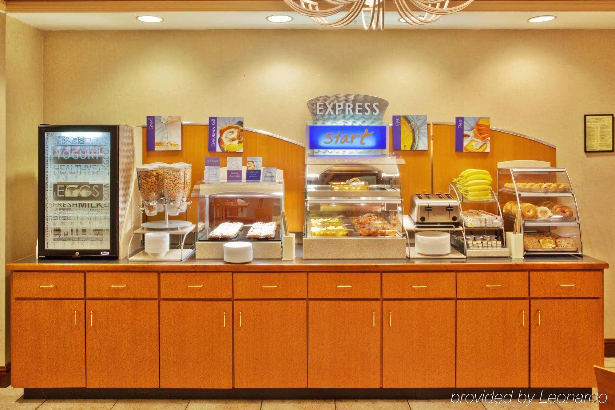 Holiday Inn Express & Suites Atlanta Perimeter Mall Hotel By Ihg Sandy Springs Restauracja zdjęcie