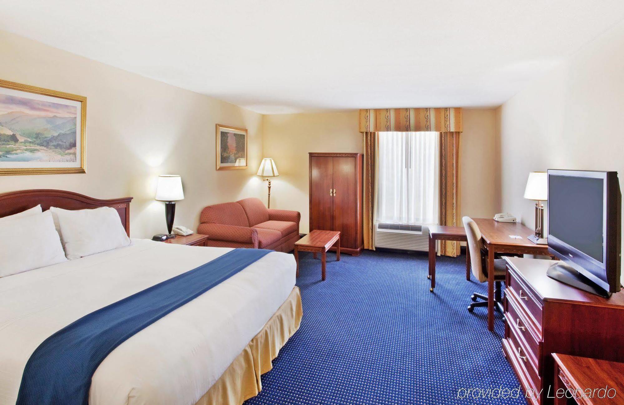 Holiday Inn Express & Suites Atlanta Perimeter Mall Hotel By Ihg Sandy Springs Pokój zdjęcie