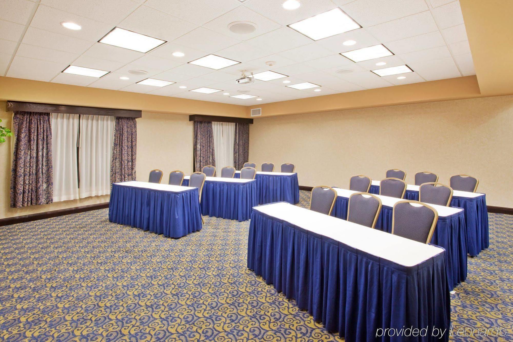 Holiday Inn Express & Suites Atlanta Perimeter Mall Hotel By Ihg Sandy Springs Udogodnienia zdjęcie
